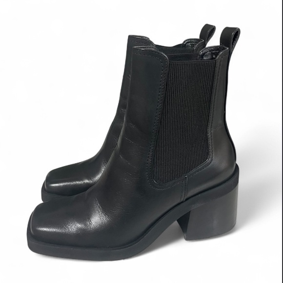 Gianni Bini Leather Banks Square Toe Pull On Ankle Boot Black Size 7 - Picture 1 of 10